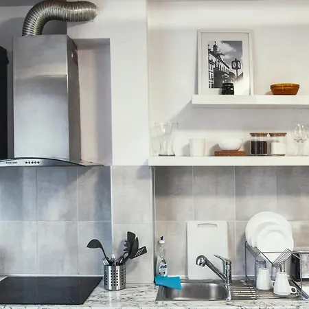 Apartment Cozy Modern *